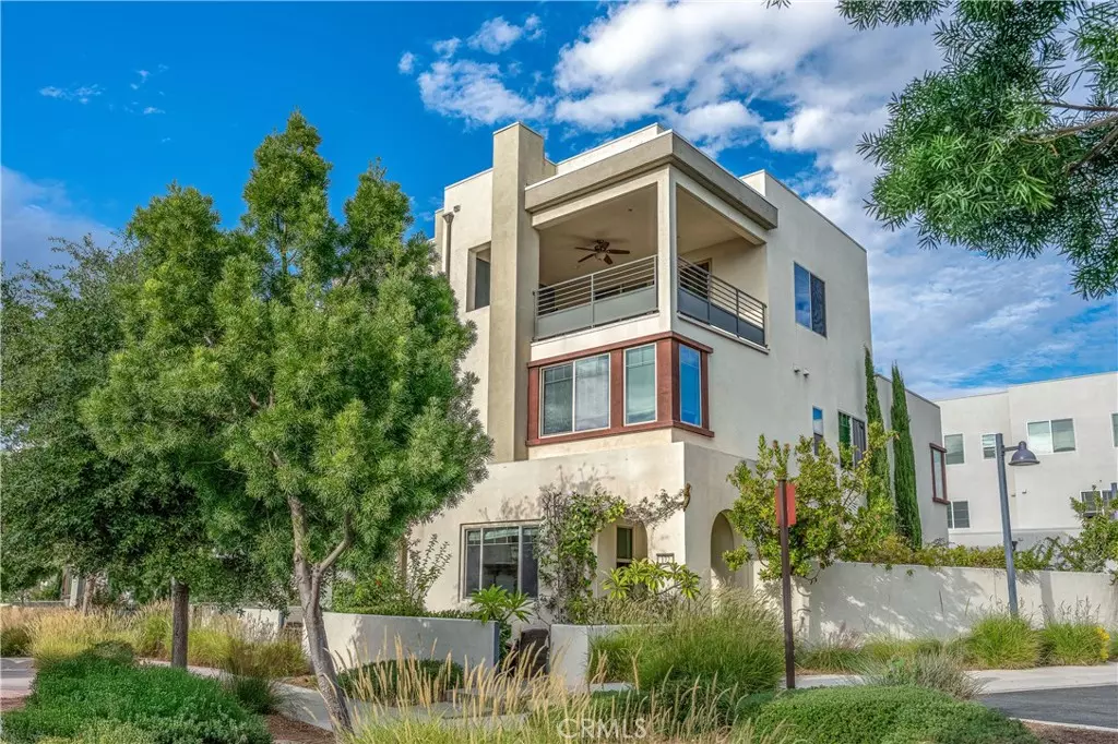 Irvine, CA 92618,177 Frame