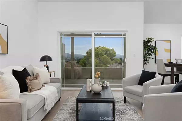 San Diego, CA 92128,17738 Plaza Acosta