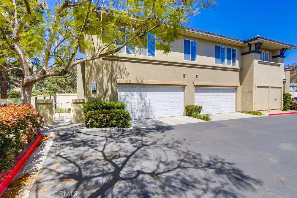 Aliso Viejo, CA 92656,64 Bryce Canyon