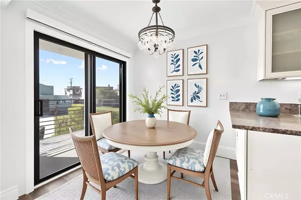 Laguna Beach, CA 92651,422 Cypress