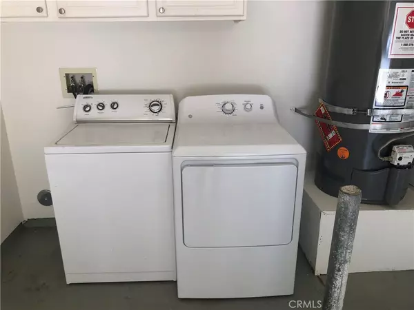 Tustin, CA 92782,2701 Dunstan DR