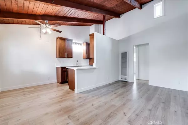 Huntington Beach, CA 92648,1416 Alabama Street #D