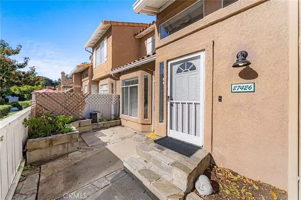 Mission Viejo, CA 92692,27426 Iris