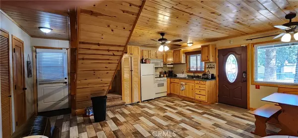 Big Bear City, CA 92314,822 W Country Club