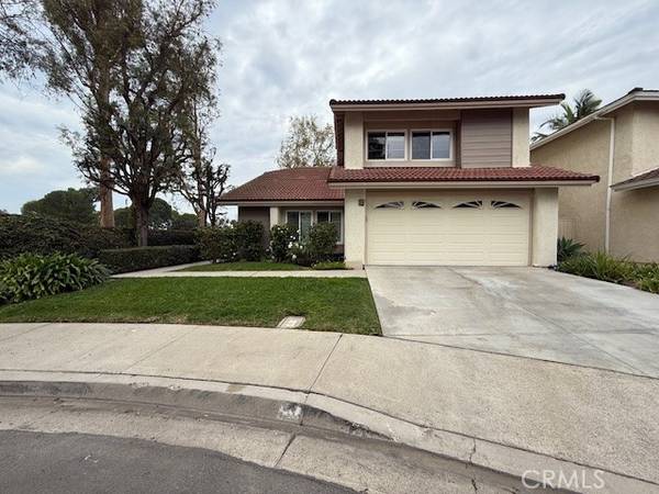 16 Campanero E, Irvine, CA 92620