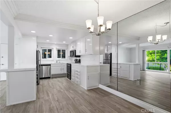 Laguna Woods, CA 92637,2266 Via Puerta #A