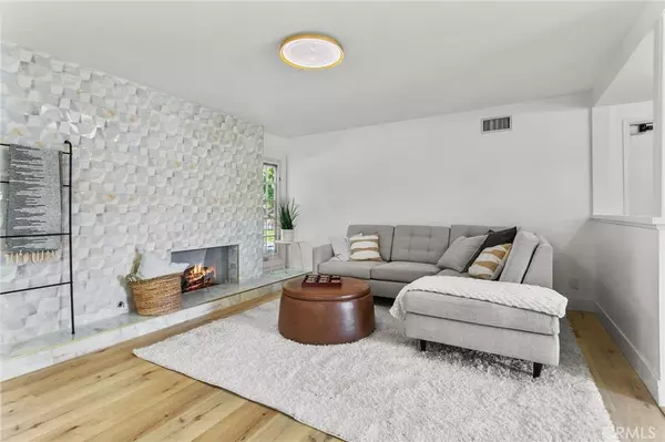 Laguna Niguel, CA 92677,24135 Las Naranjas