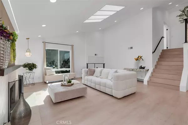 Huntington Beach, CA 92646,8167 Dartmoor Drive