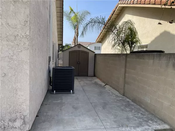 Garden Grove, CA 92841,8971 Ann Cross