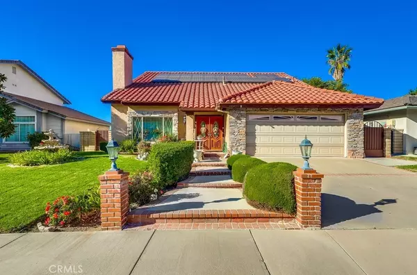 Saugus, CA 91350,21045 Susan Carole