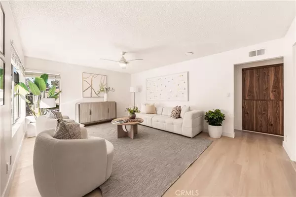 Irvine, CA 92614,37 Rockwood