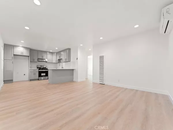 Santa Ana, CA 92704,308 S Laurel ST #C