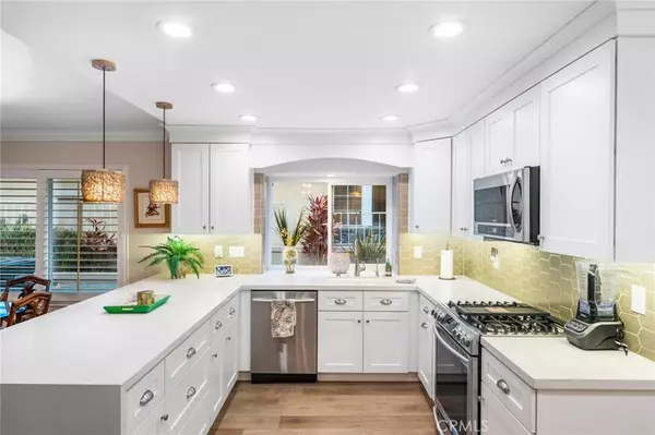 Lake Forest, CA 92679,19185 Echo Pass