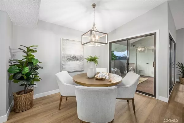 Huntington Beach, CA 92646,8777 Tulare Drive #411H