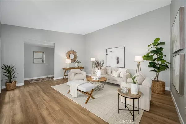 Huntington Beach, CA 92646,8777 Tulare Drive #411H