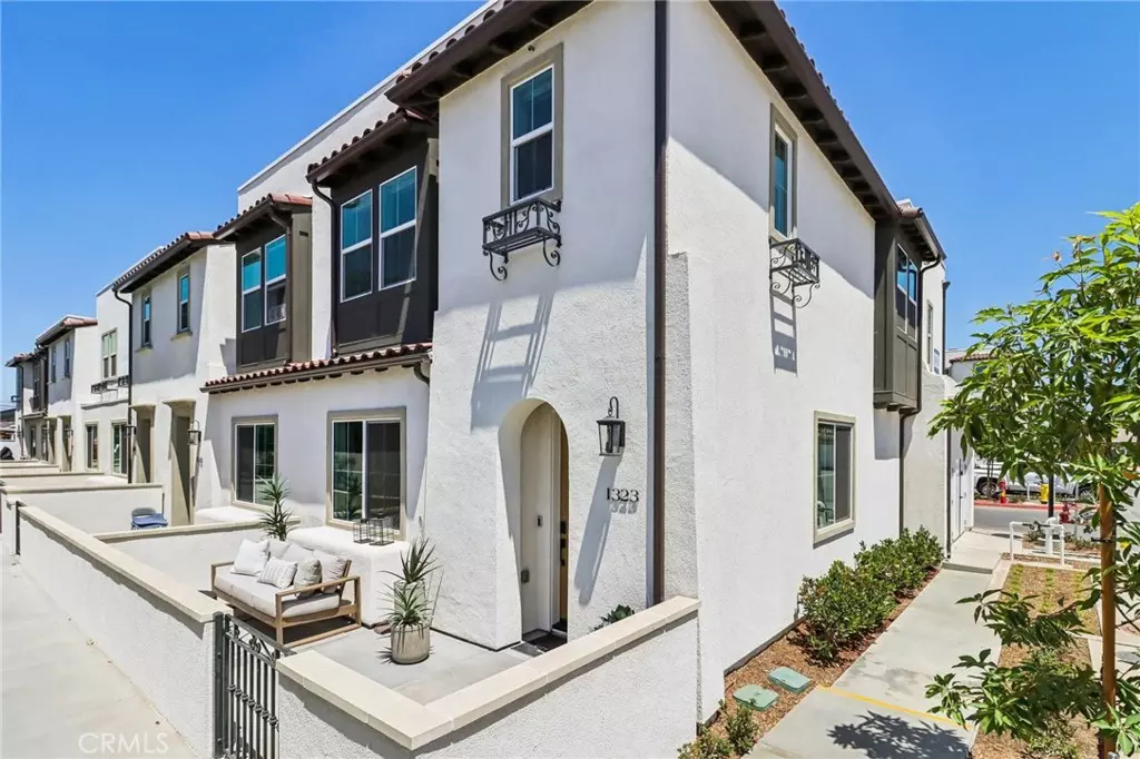 El Cajon, CA 92019,1329 Cantada CT