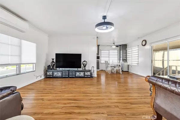 Anaheim, CA 92804,235 S Beach #108