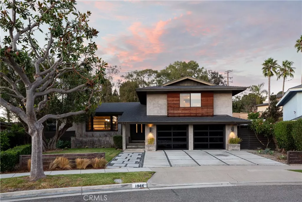 Costa Mesa, CA 92626,1944 Flamingo DR