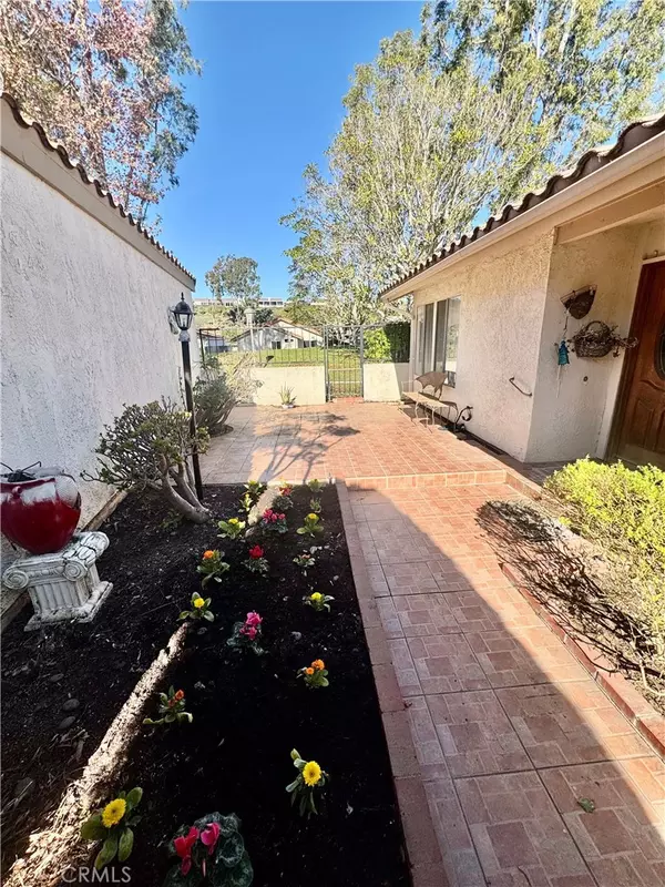 Laguna Niguel, CA 92677,22981 Via Cruz