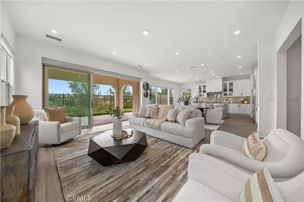 Irvine, CA 92602,59 Longchamp