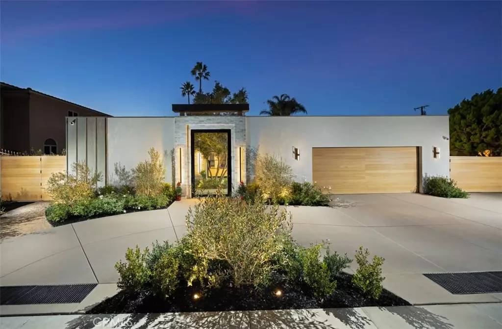 Newport Beach, CA 92660,1717 Irvine AVE