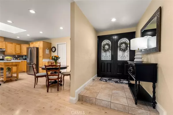 Mission Viejo, CA 92691,23691 Via El Rocio