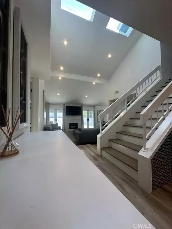 Irvine, CA 92620,13 Blue Ridge