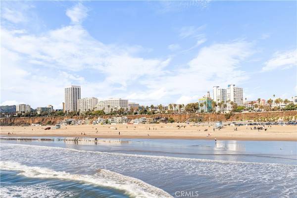 Venice, CA 90291,713 Flower Ave