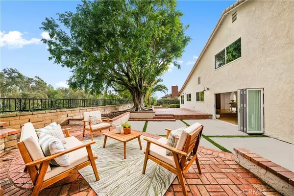 Mission Viejo, CA 92691,27662 Esla