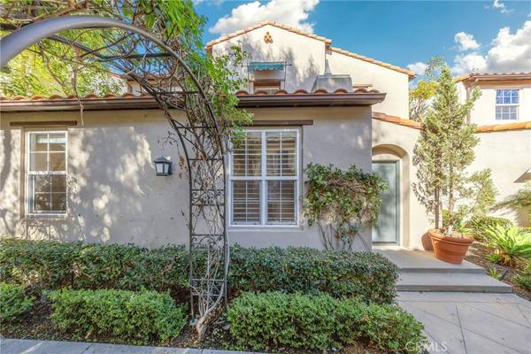 Irvine, CA 92603,102 Reunion