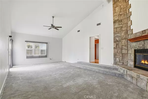 Lakewood, CA 90713,4703 Palo Verde Ave