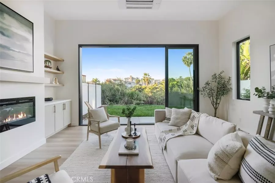 229 Avenida Monterey #1, San Clemente, CA 92672