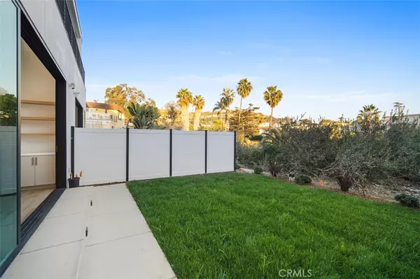 San Clemente, CA 92672,229 Avenida Monterey #1