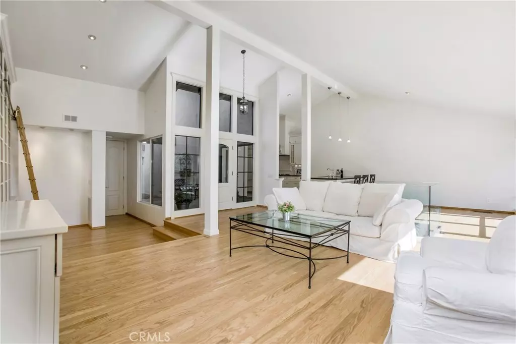 Irvine, CA 92612,14 Vista