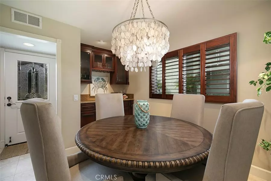 18787 Heavenwood CIR, Huntington Beach, CA 92646