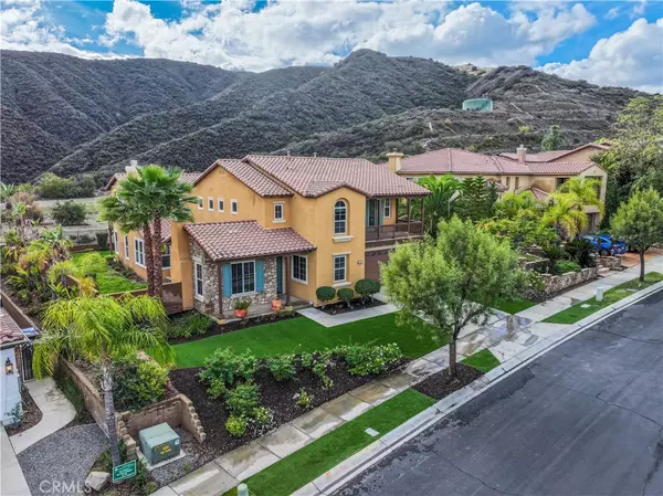 Corona, CA 92883,7725 Lady Banks