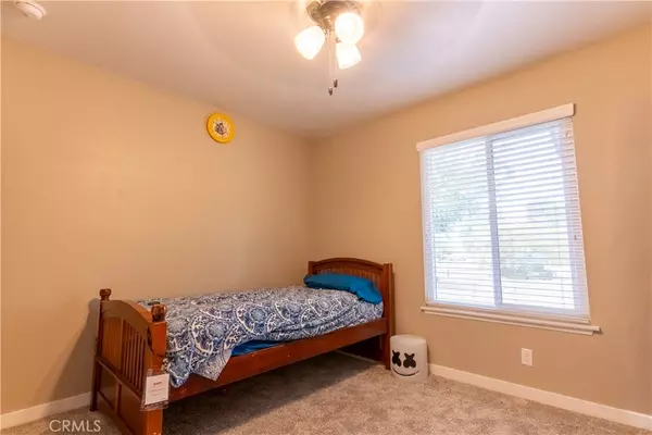 Apple Valley, CA 92308,21101 Sitkan Rd