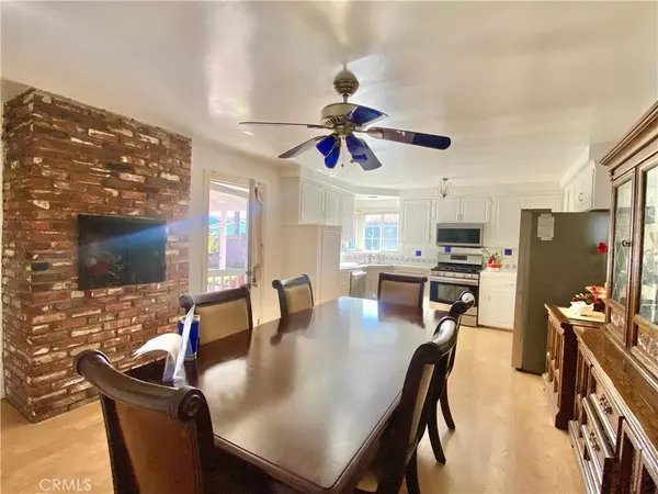 Placentia, CA 92870,518 SHEREE LN