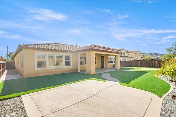 Menifee, CA 92585,29916 Lomond DR