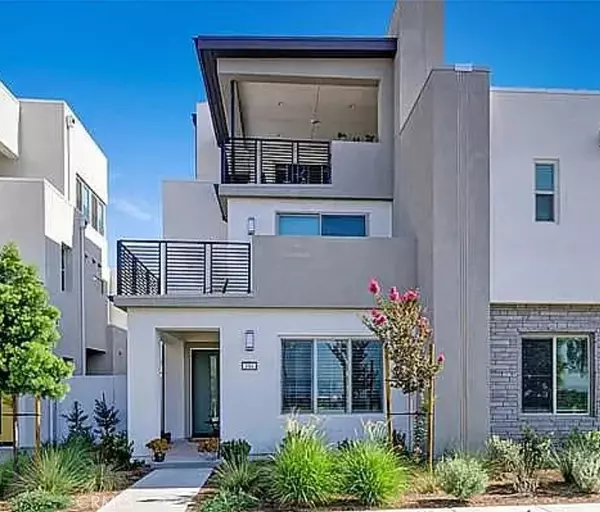 144 Spectacle, Irvine, CA 92618