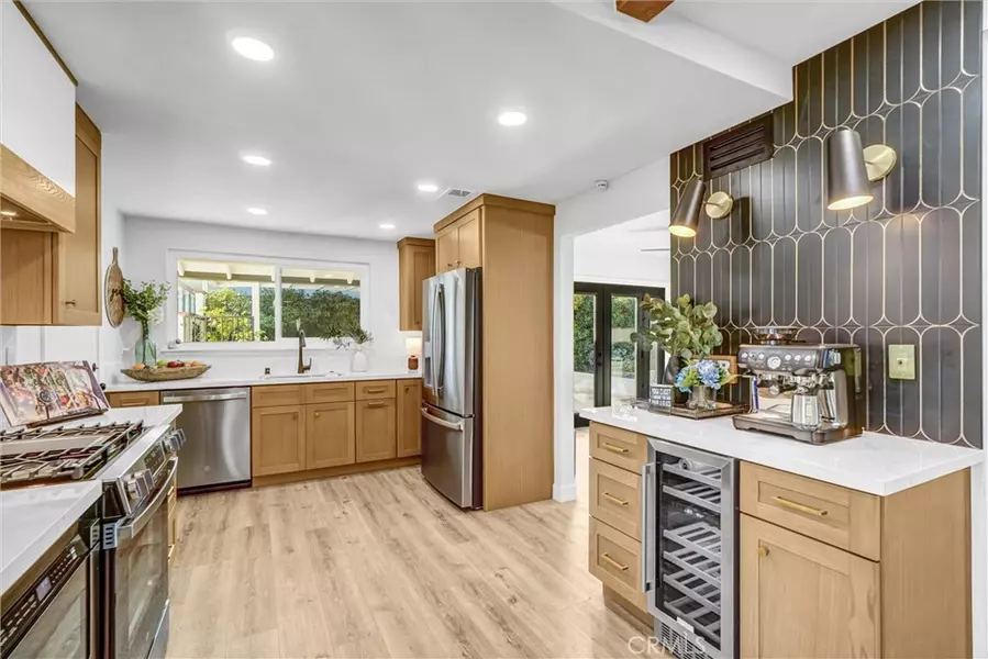 3032 N Oceanview, Orange, CA 92865