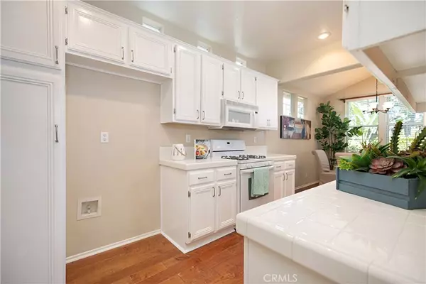 Rancho Santa Margarita, CA 92688,41 Paseo Vespertino