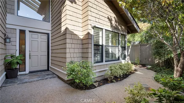 Irvine, CA 92604,57 Pinewood