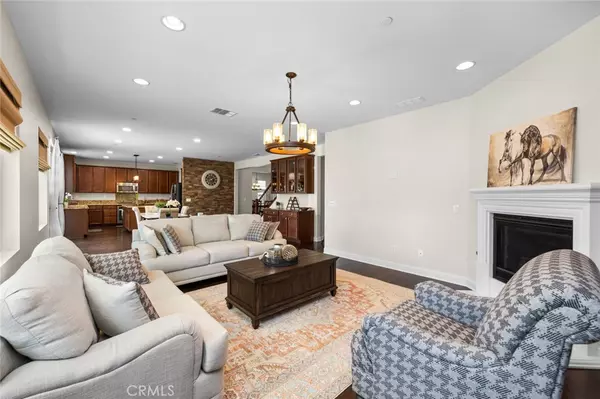 Corona, CA 92883,25589 Foxglove