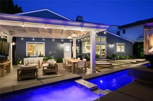 Newport Beach, CA 92663,519 Signal RD