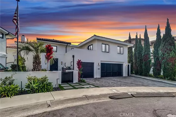 16412 Ardsley CIR, Huntington Beach, CA 92649