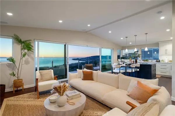 Laguna Beach, CA 92651,2192 Crestview