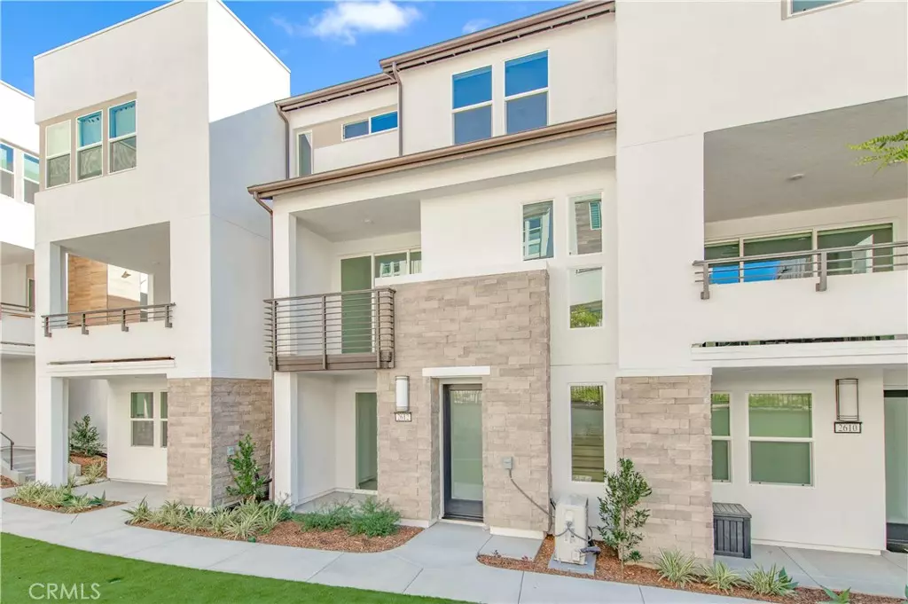 San Diego, CA 92108,2612 Everly Dr