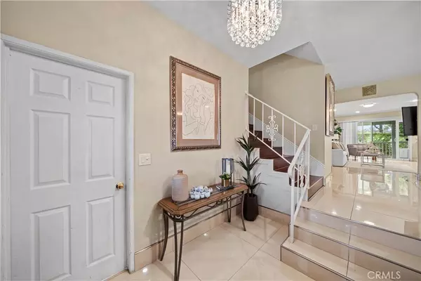 Fountain Valley, CA 92708,17807 Joshua CIR