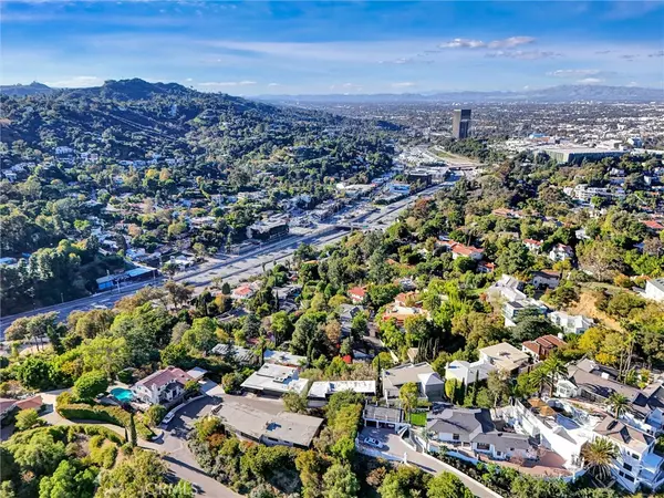 Los Angeles, CA 90068,3219 Tareco